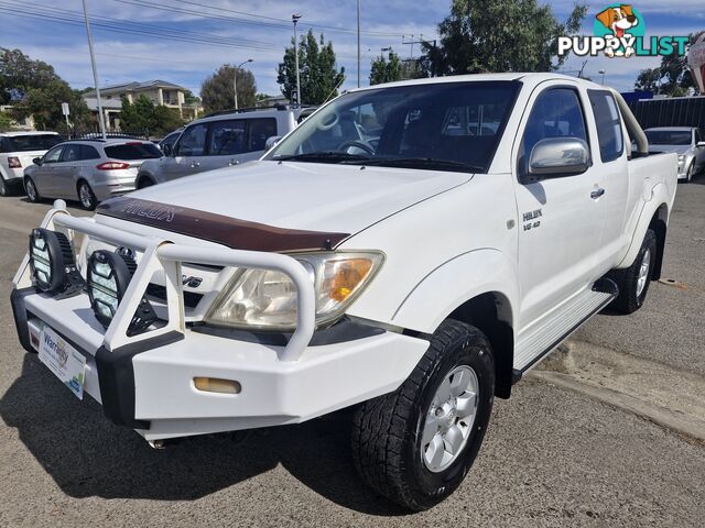 2005 Toyota Hilux GGN25R SR5 Ute Manual