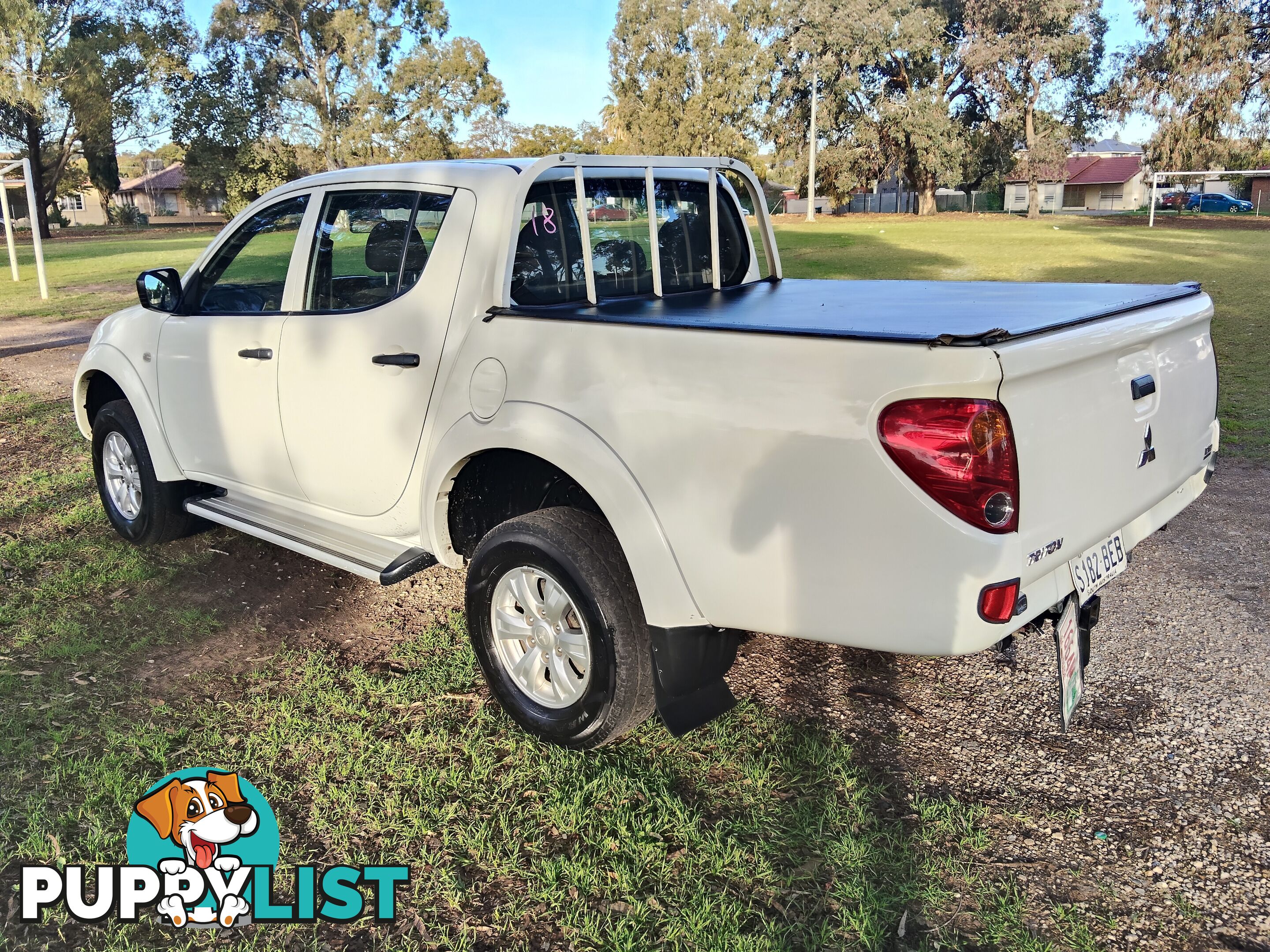2014 Mitsubishi Triton  GLX 4X4 DUAL CAB TURBO DIESEL 