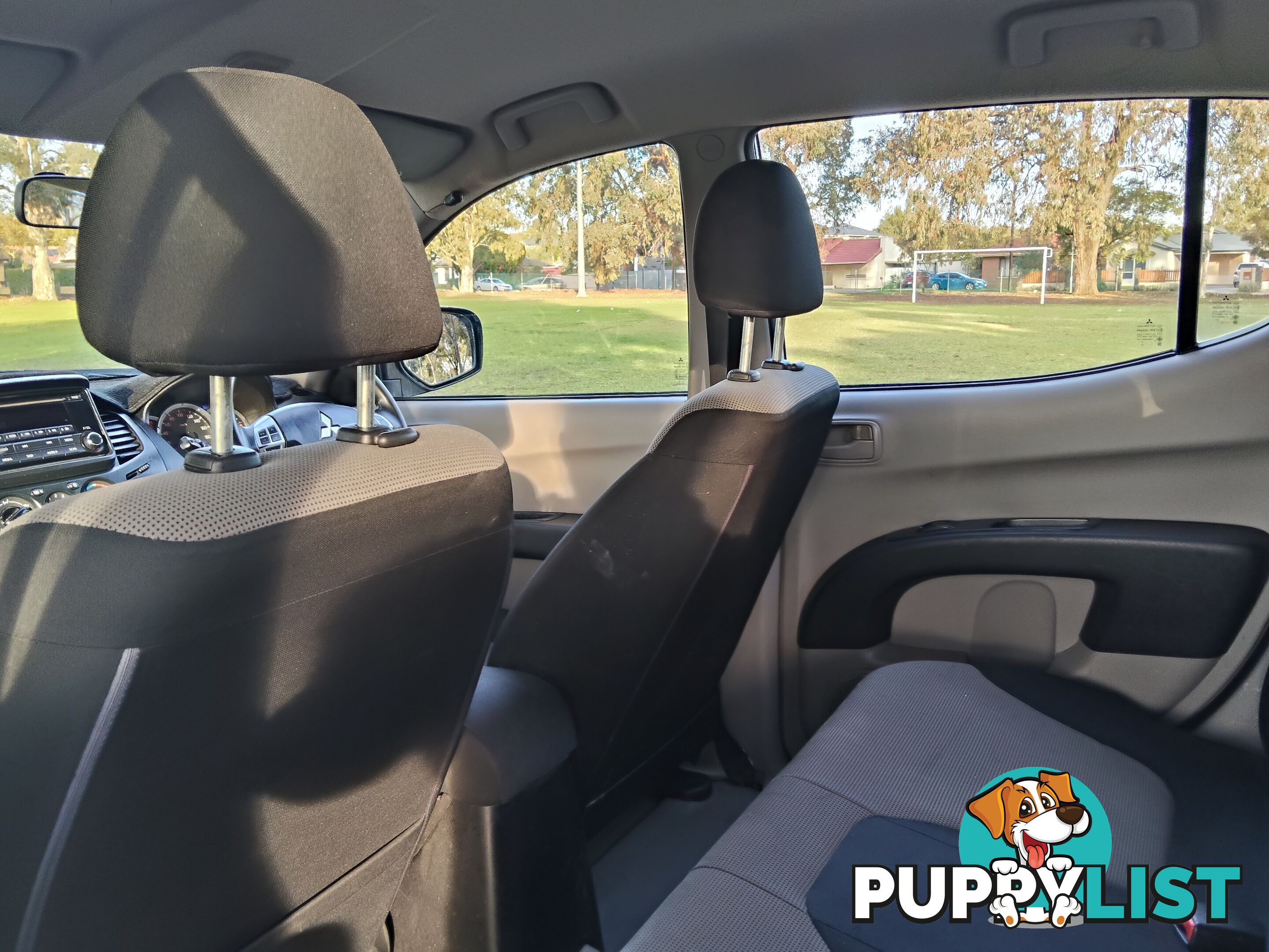 2014 Mitsubishi Triton  GLX 4X4 DUAL CAB TURBO DIESEL 