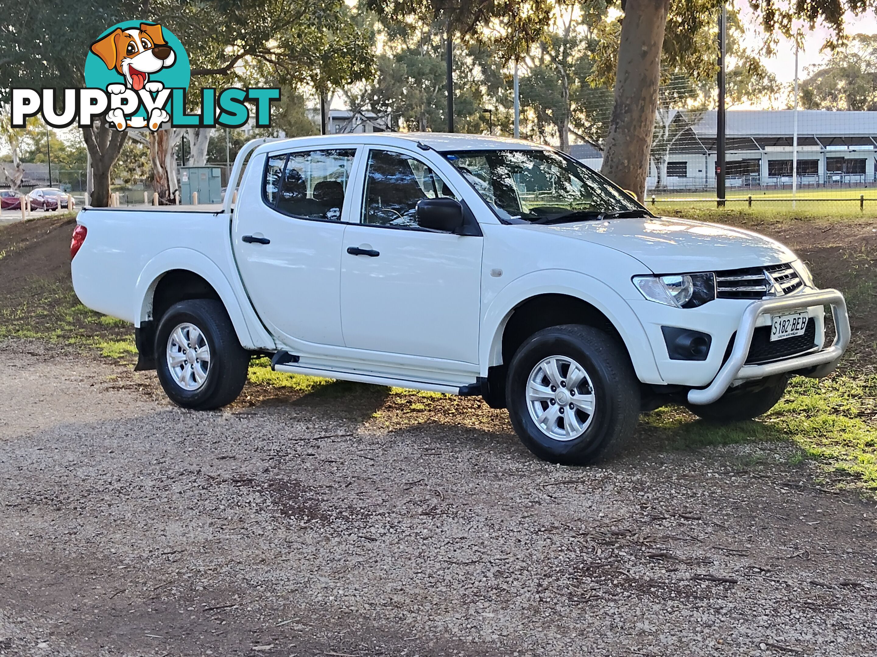 2014 Mitsubishi Triton  GLX 4X4 DUAL CAB TURBO DIESEL 
