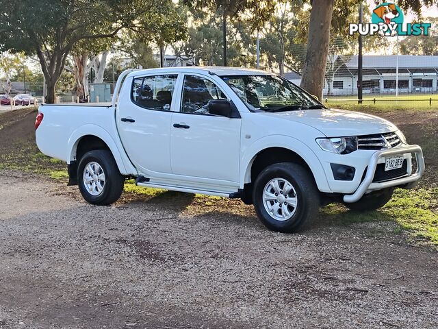 2014 Mitsubishi Triton  GLX 4X4 DUAL CAB TURBO DIESEL 