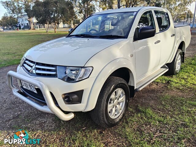 2014 Mitsubishi Triton  GLX 4X4 DUAL CAB TURBO DIESEL 