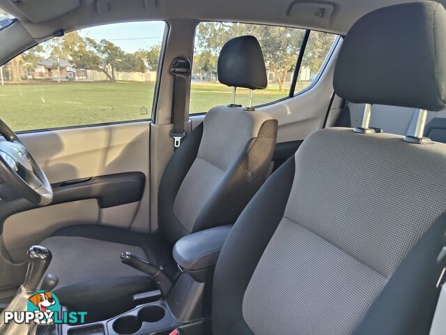 2014 Mitsubishi Triton  GLX 4X4 DUAL CAB TURBO DIESEL 