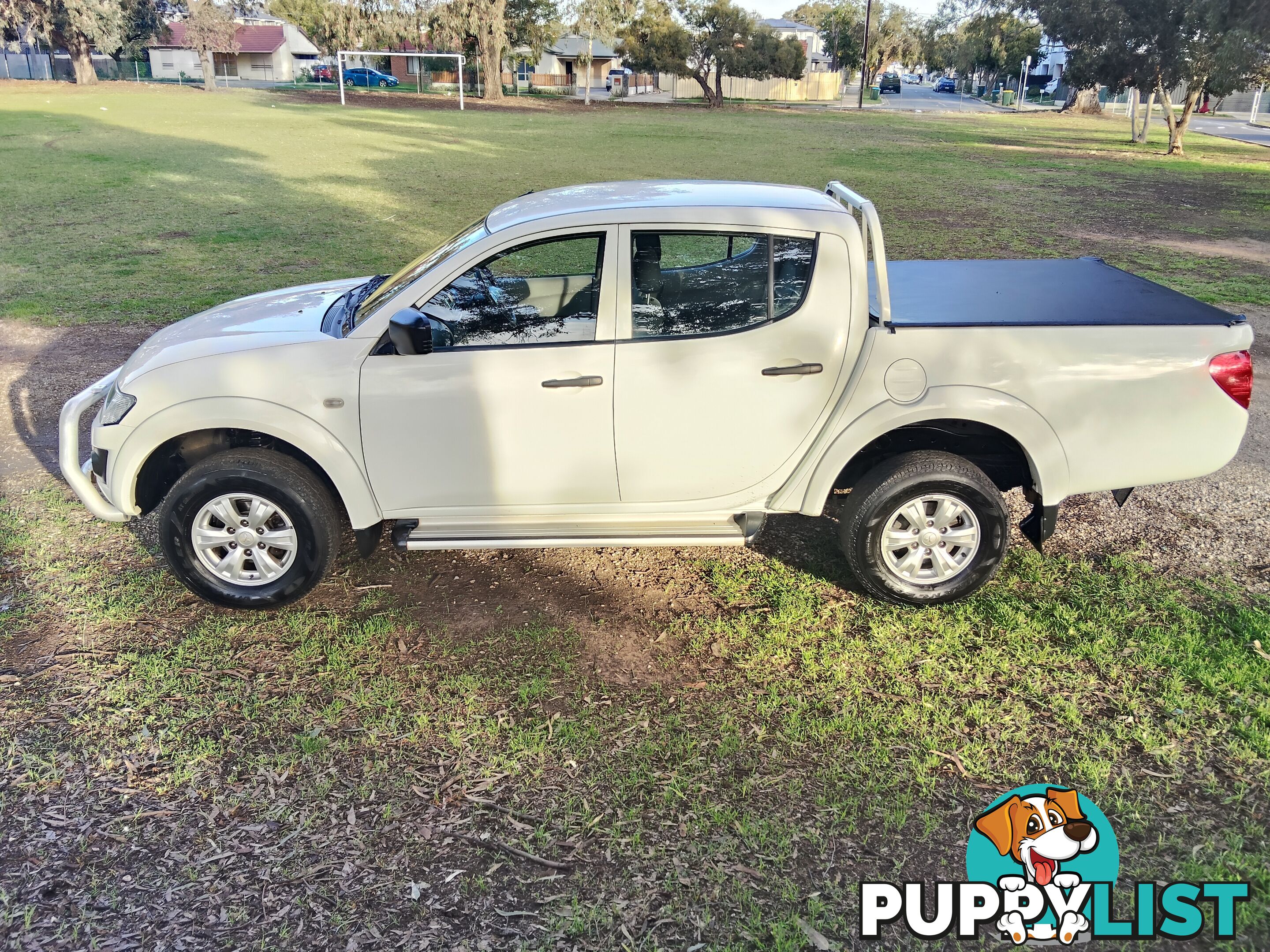 2014 Mitsubishi Triton  GLX 4X4 DUAL CAB TURBO DIESEL 
