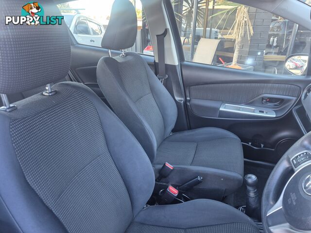 2015 Toyota Yaris ASCENT Hatchback Manual