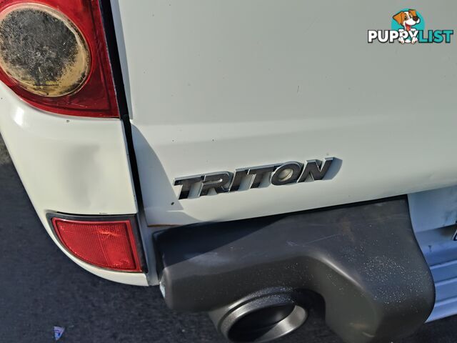 2013 Mitsubishi Triton GLX R 4X4 Ute Automatic