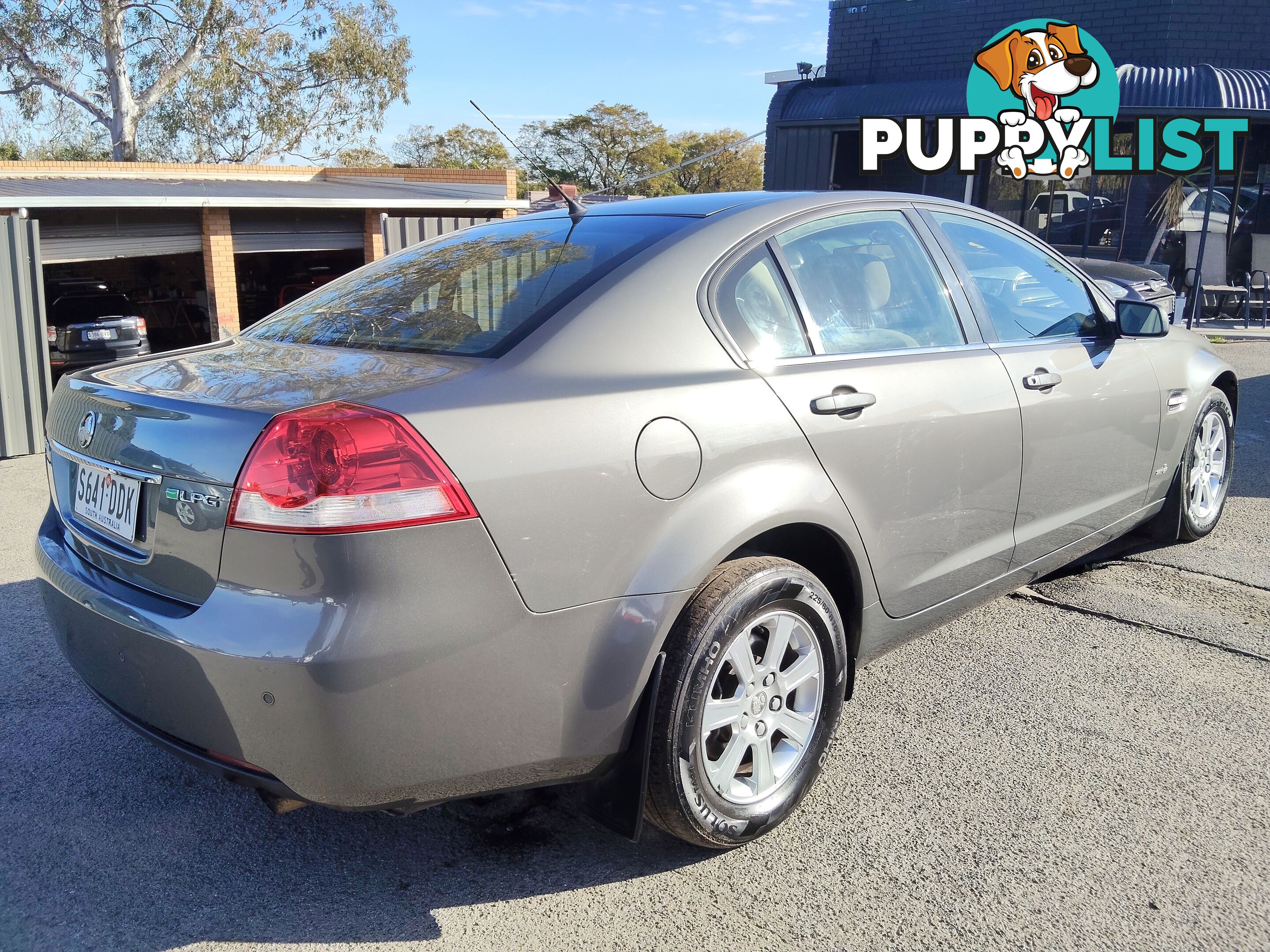 2011 Holden Commodore VE OMEGA Sedan Automatic