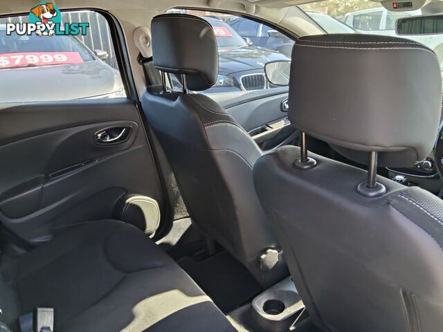 2014 Renault Clio EXPRESSION Hatchback Automatic