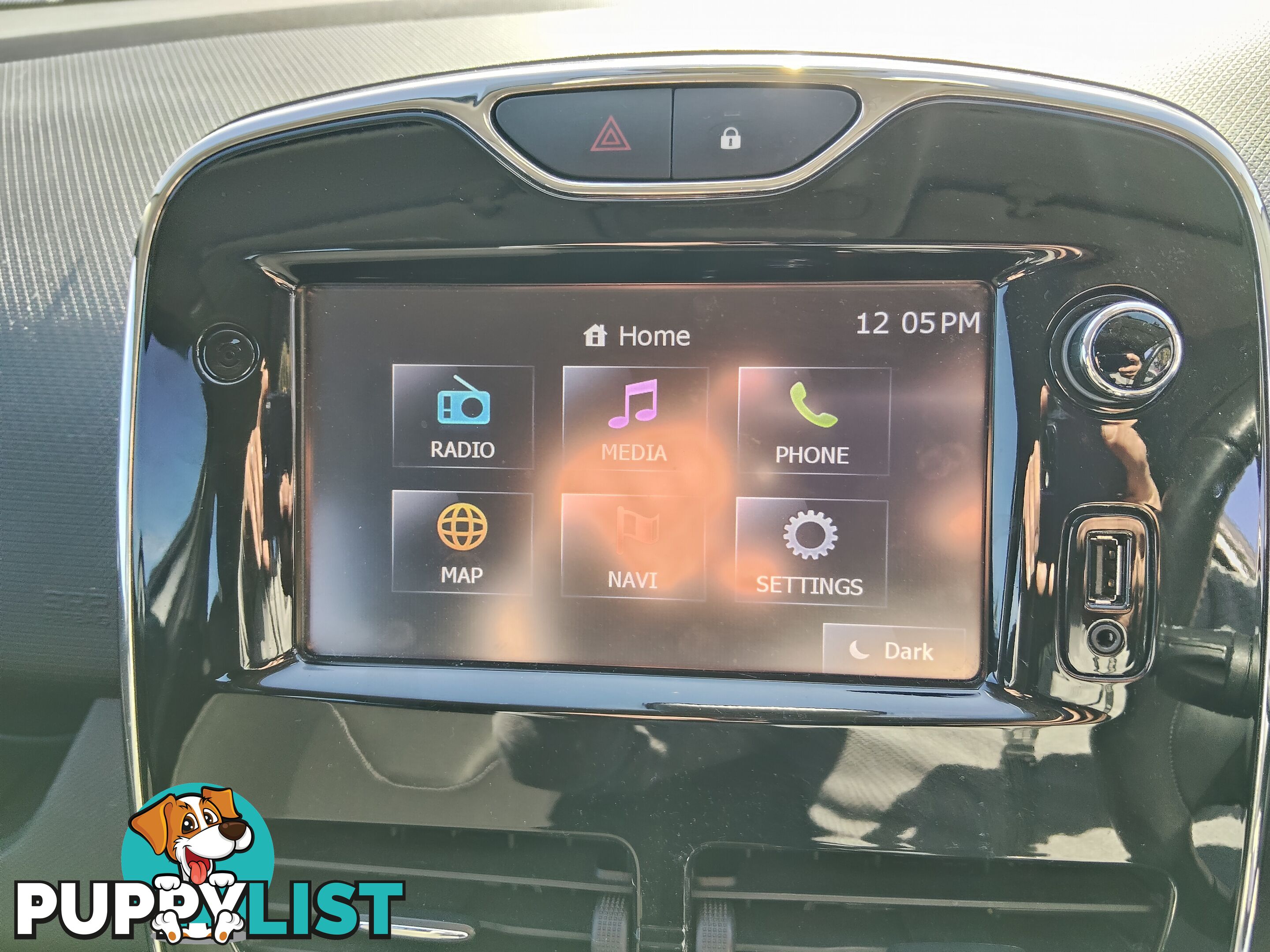 2014 Renault Clio EXPRESSION Hatchback Automatic