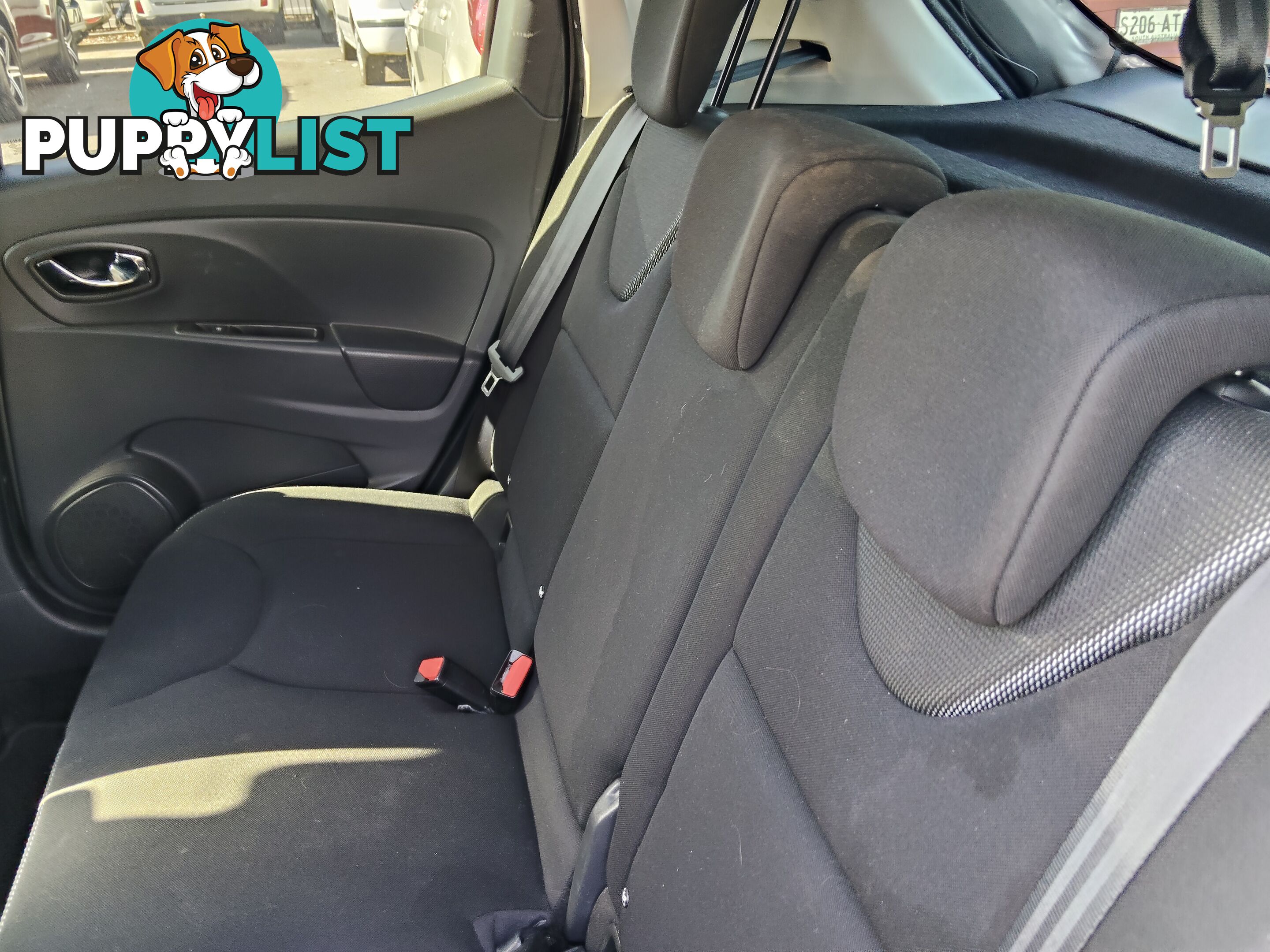 2014 Renault Clio EXPRESSION Hatchback Automatic