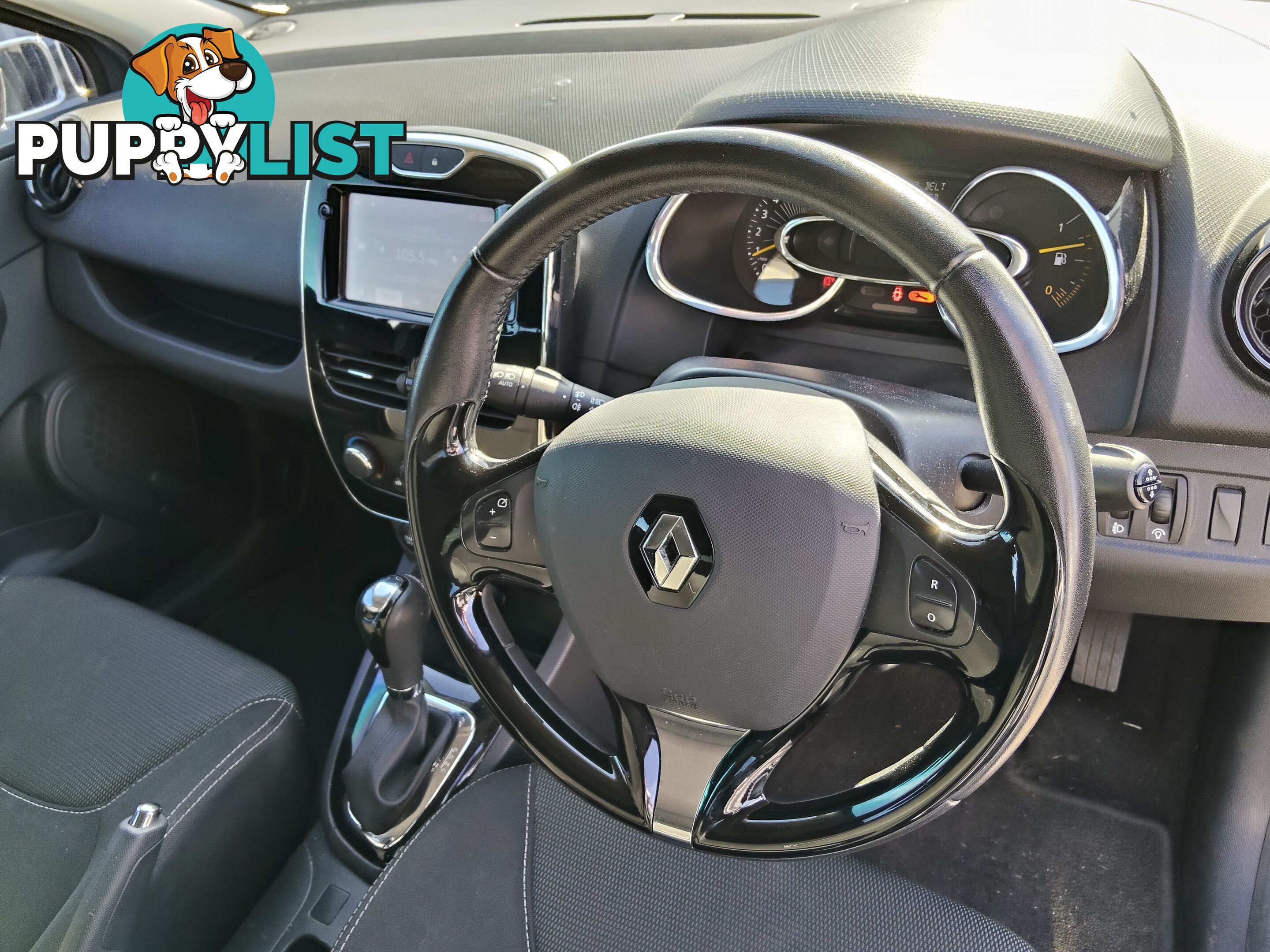 2014 Renault Clio EXPRESSION Hatchback Automatic