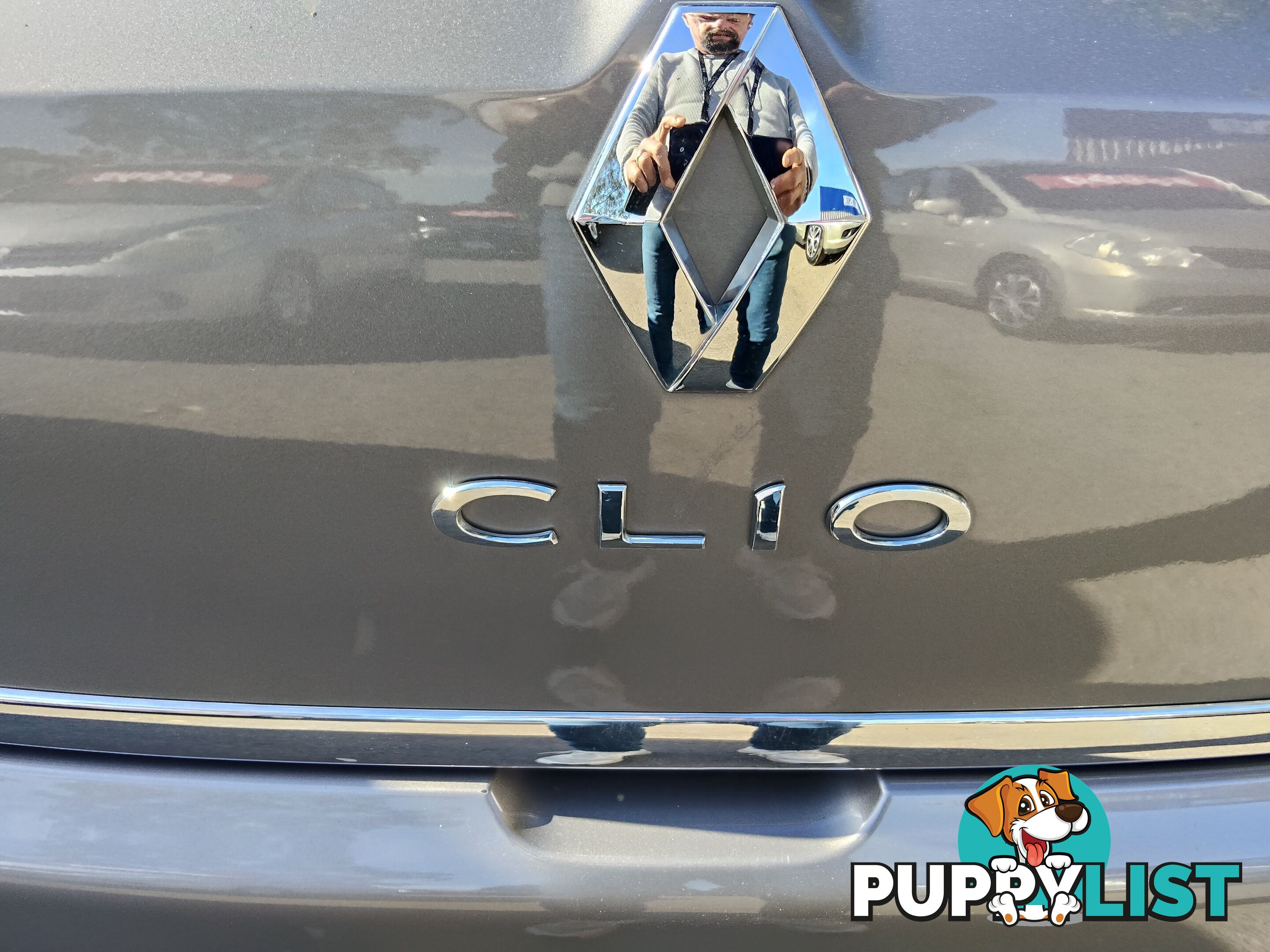 2014 Renault Clio EXPRESSION Hatchback Automatic
