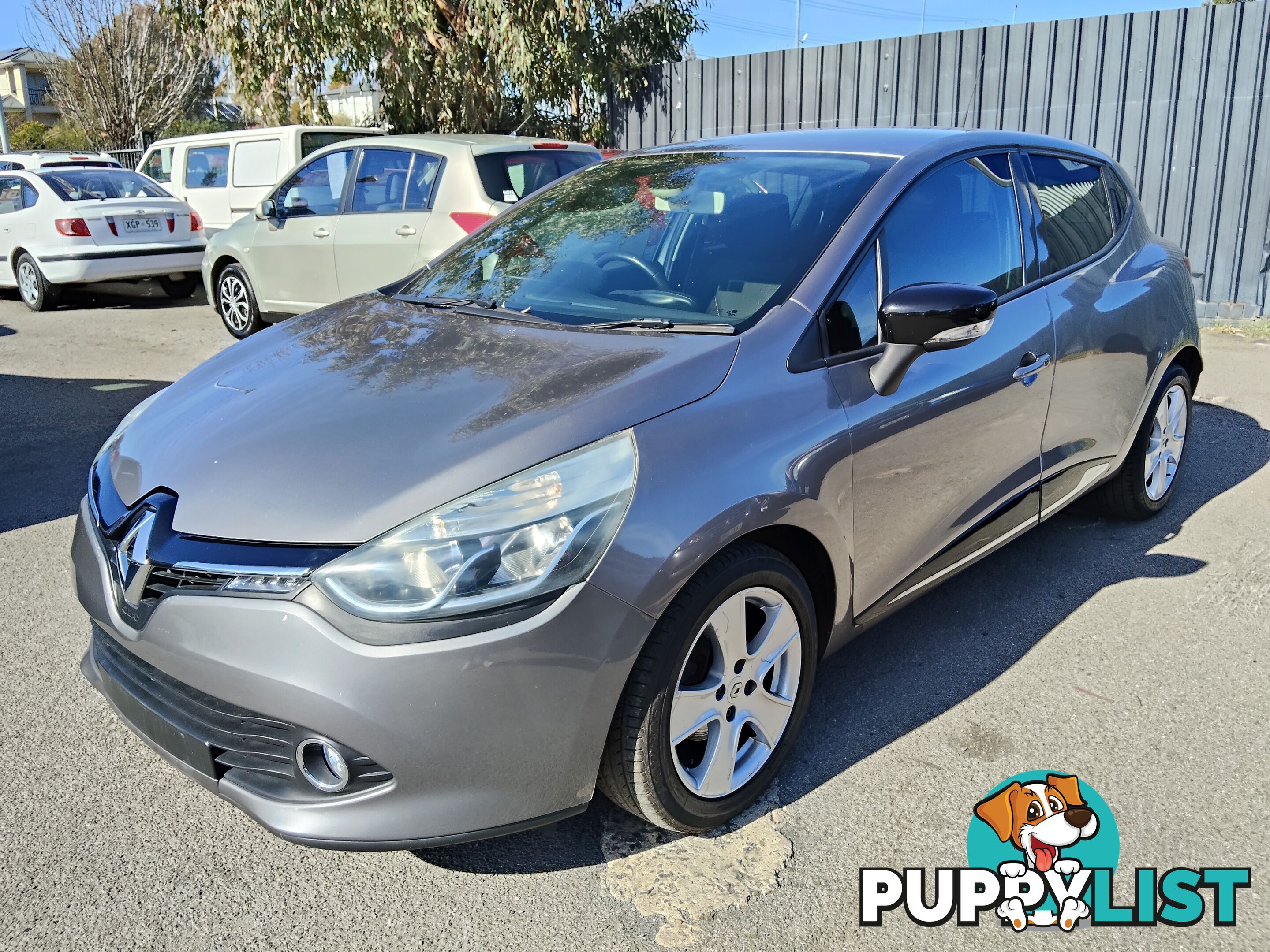2014 Renault Clio EXPRESSION Hatchback Automatic