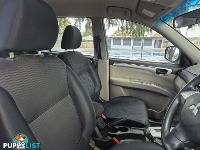 2012 Mitsubishi Challenger PB CHALLENGER 4X4 Wagon Automatic