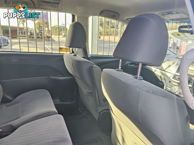 2013 TOYOTA TARAGO GLI  MY13 AUTOMATIC PEOPLE MOVER  
