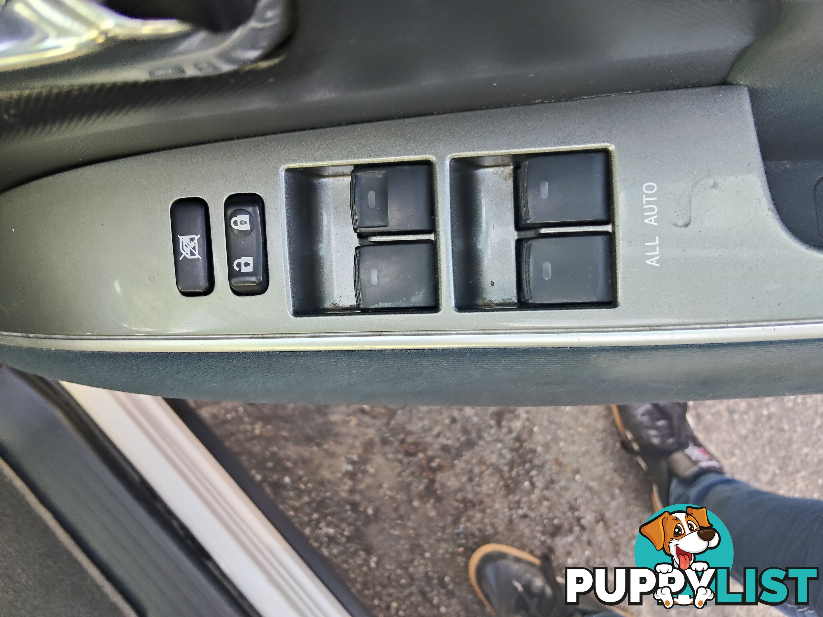 2013 TOYOTA TARAGO GLI  MY13 AUTOMATIC PEOPLE MOVER  