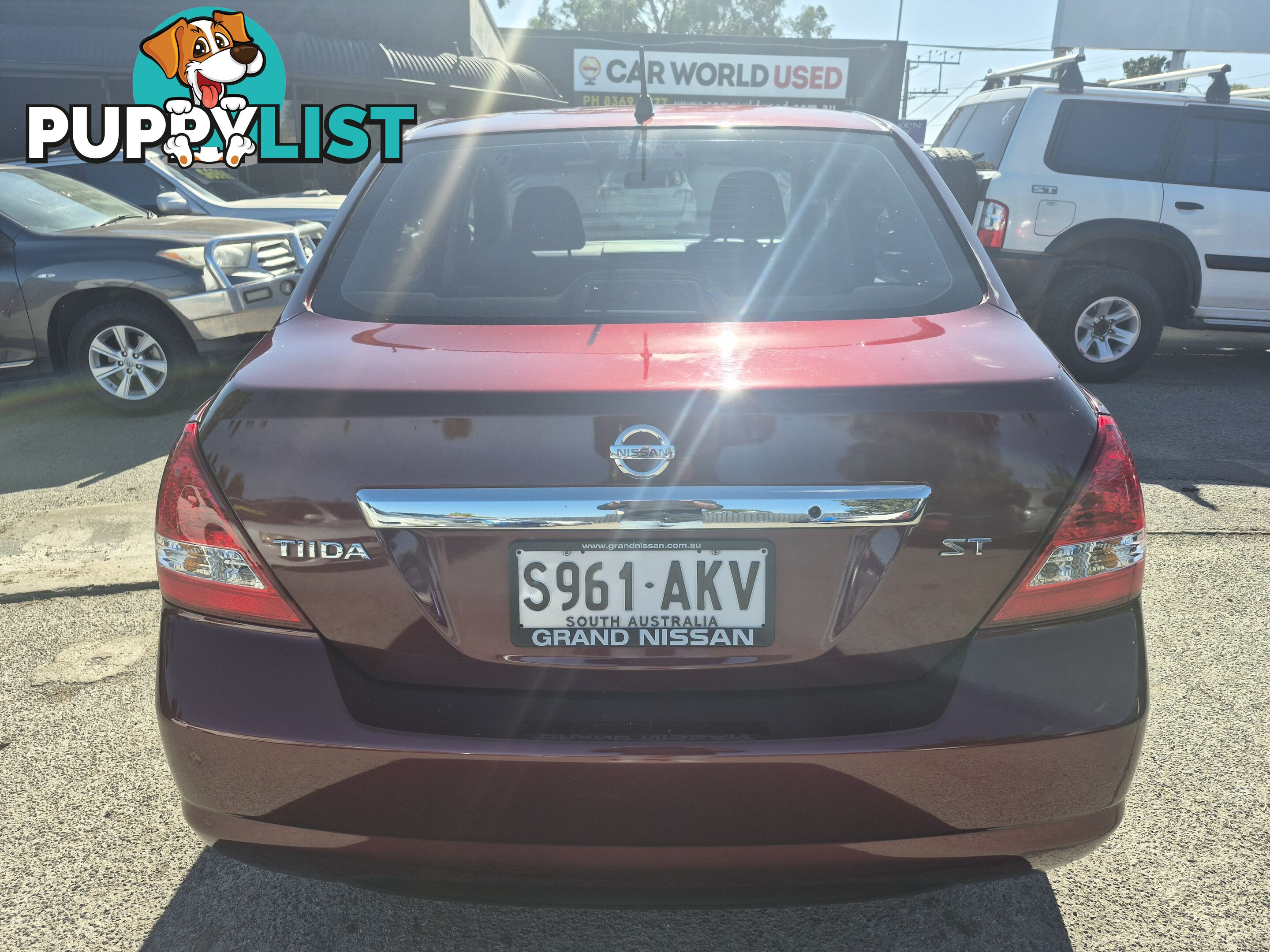 2011 Nissan Tiida ST Sedan Automatic
