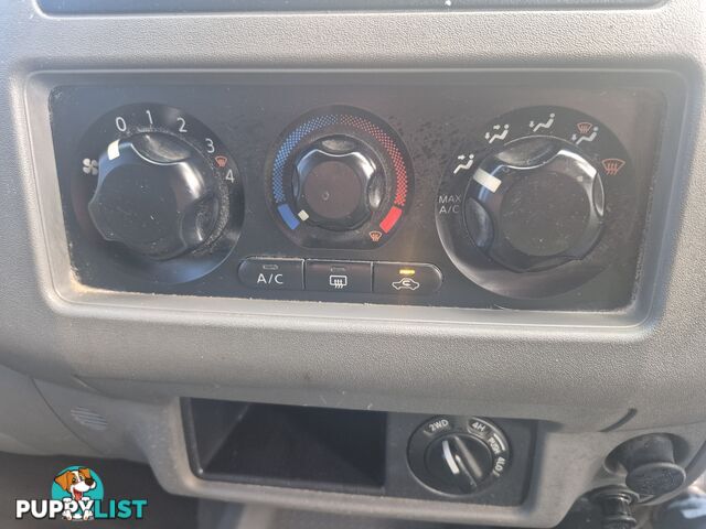 2009 Nissan Navara D40 RX 4X4 Ute Manual