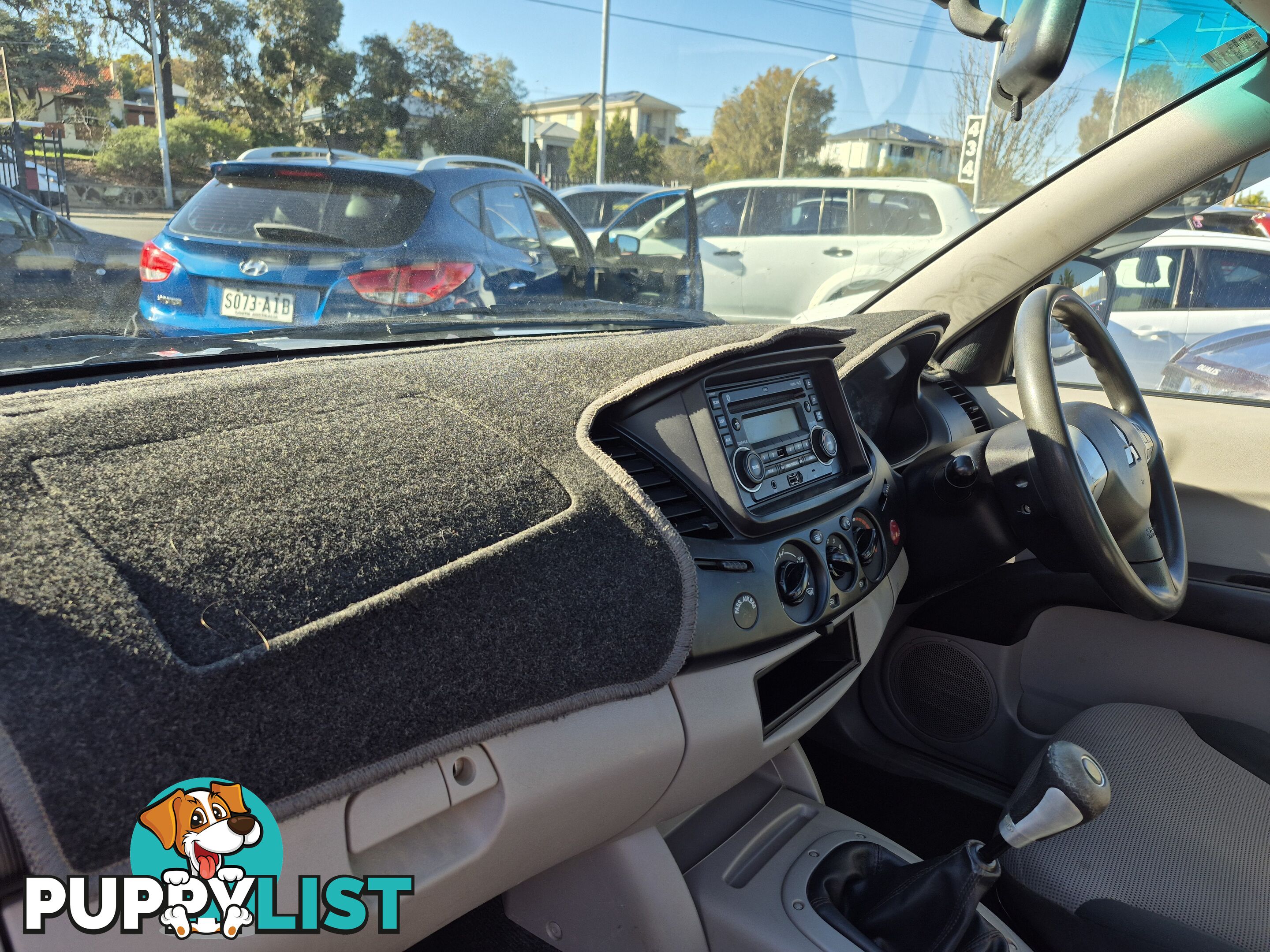 2011 Mitsubishi Triton MN MY11 GLX Ute Manual