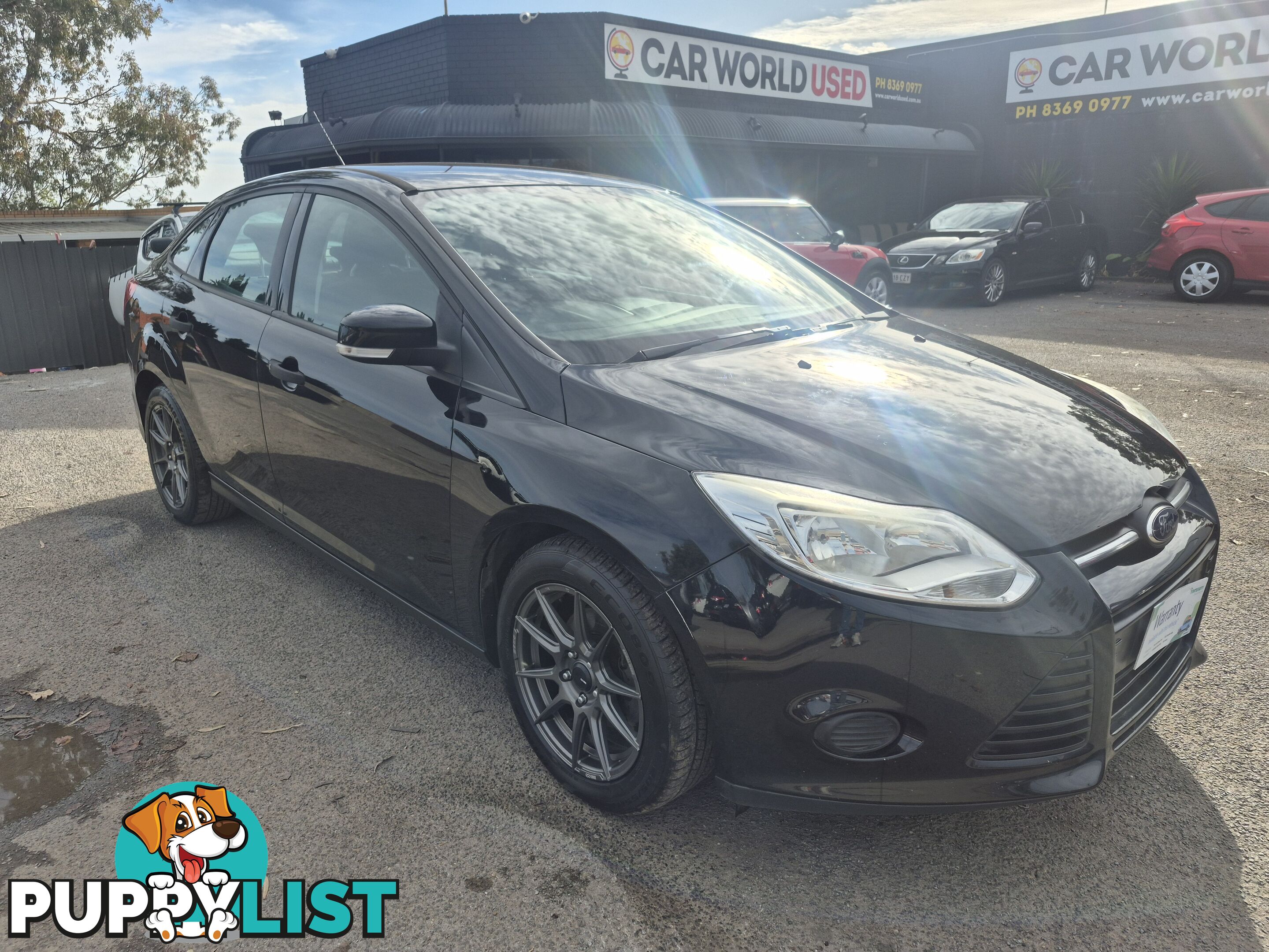 2012 Ford Focus TREND Sedan Automatic
