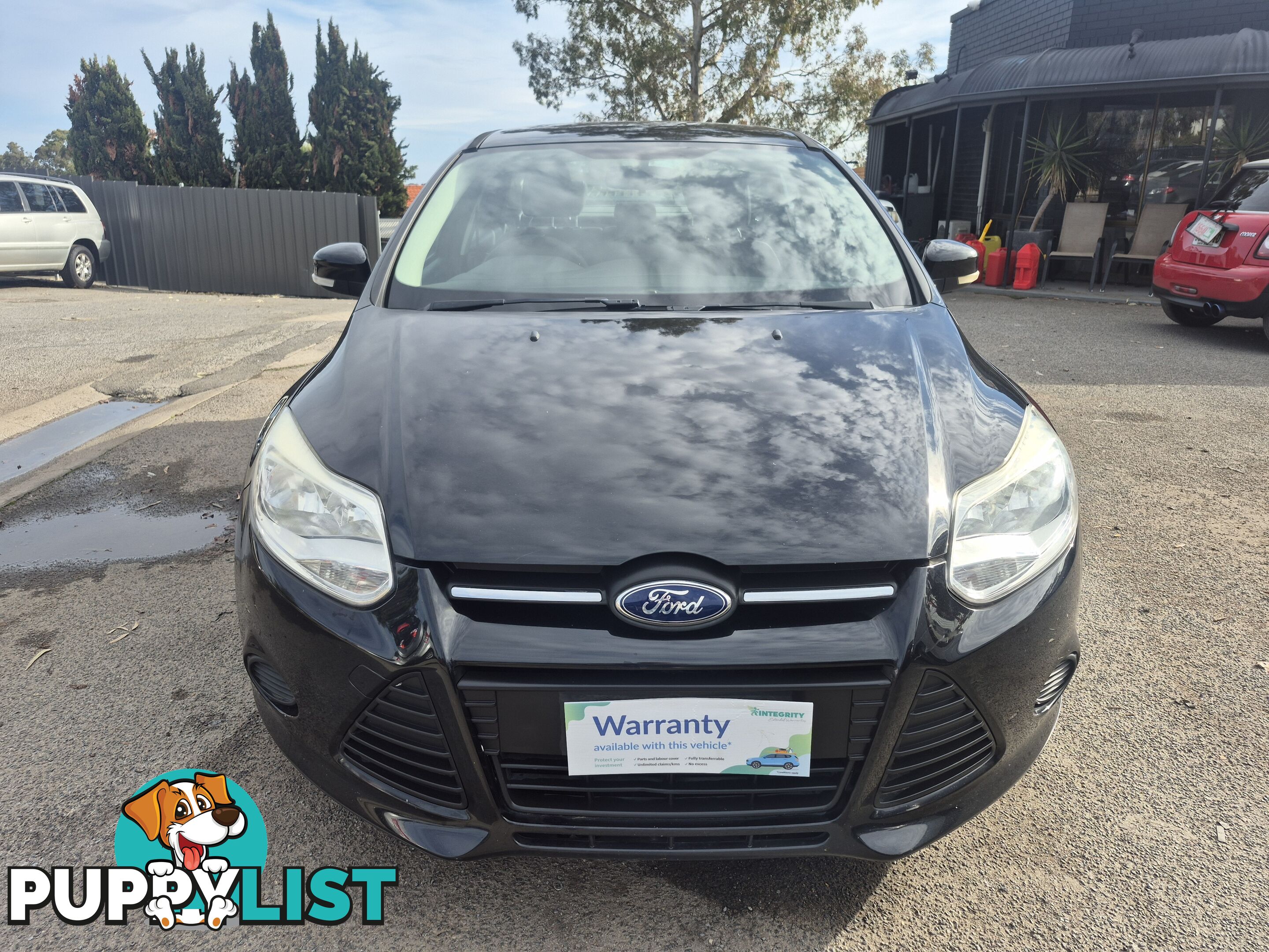 2012 Ford Focus TREND Sedan Automatic