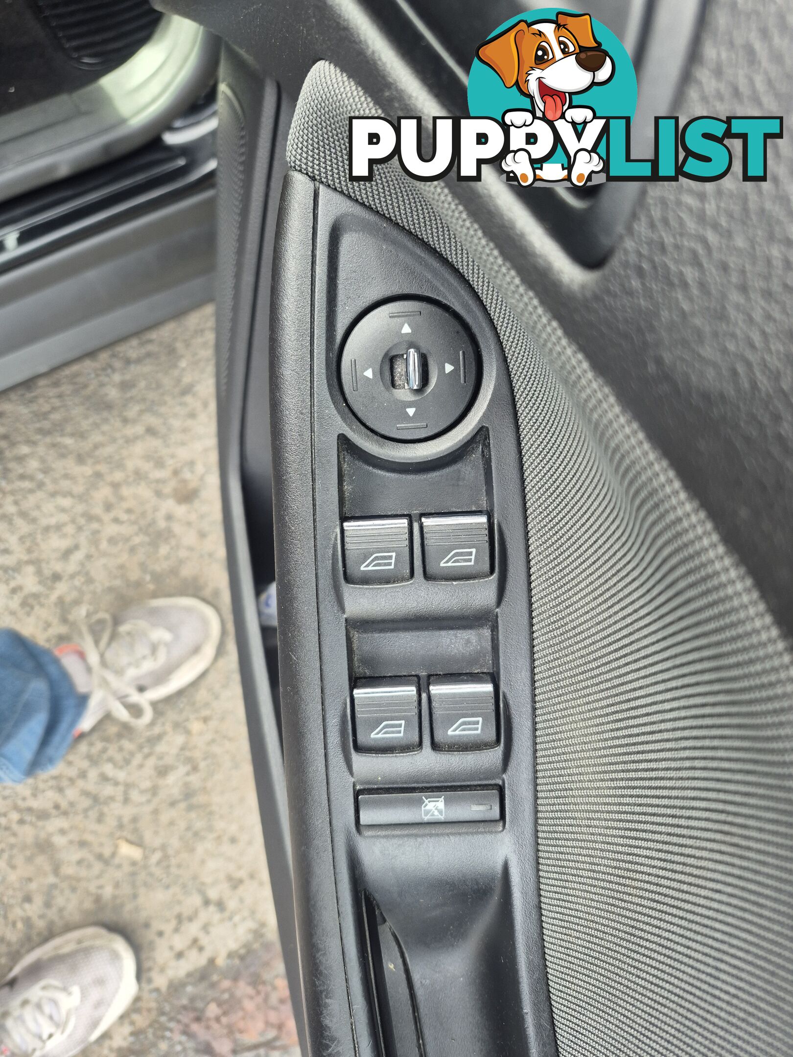2012 Ford Focus TREND Sedan Automatic