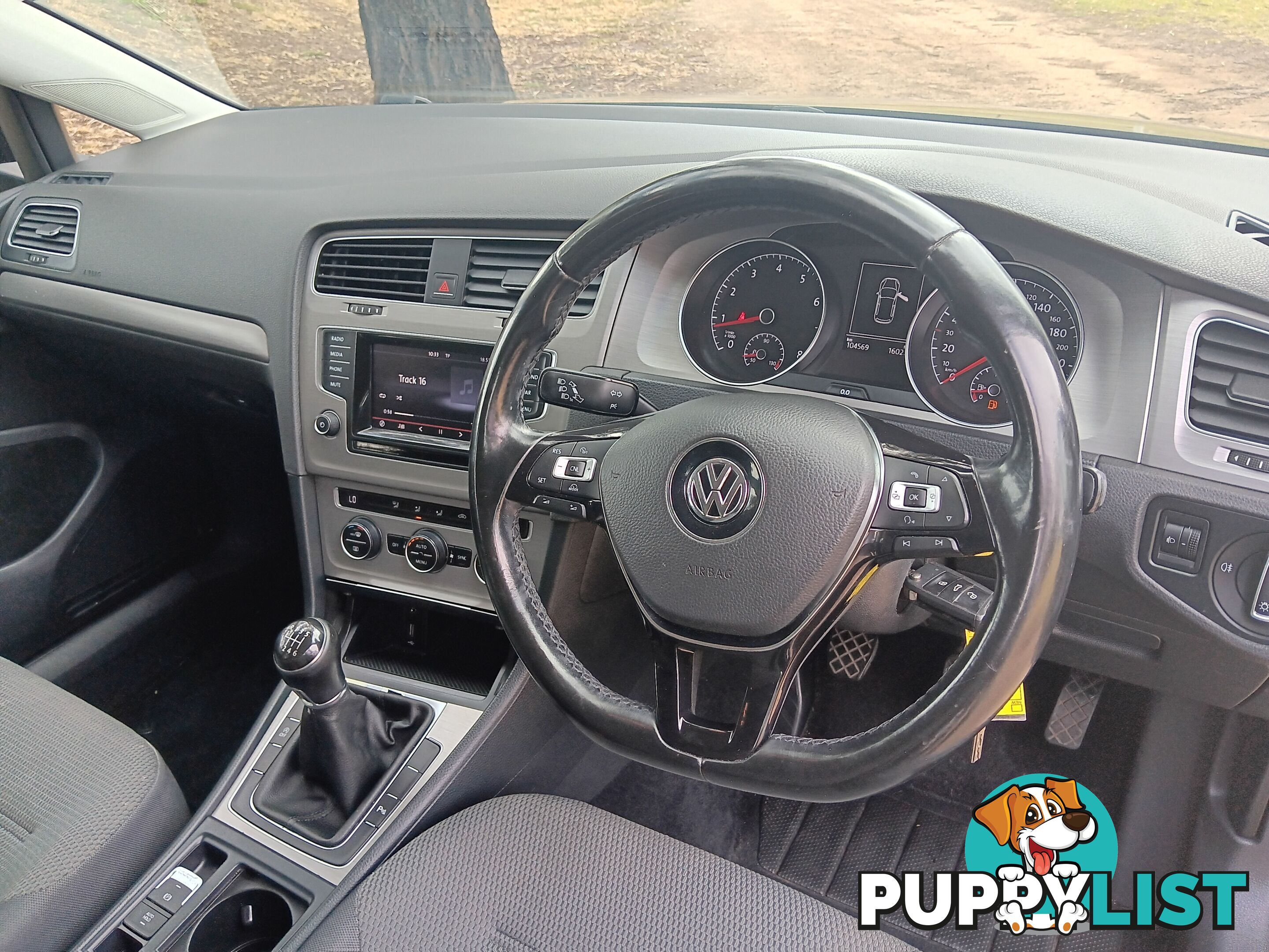 2015 Volkswagen Golf VII 90TSICOMFORTLINE Hatchback Manual