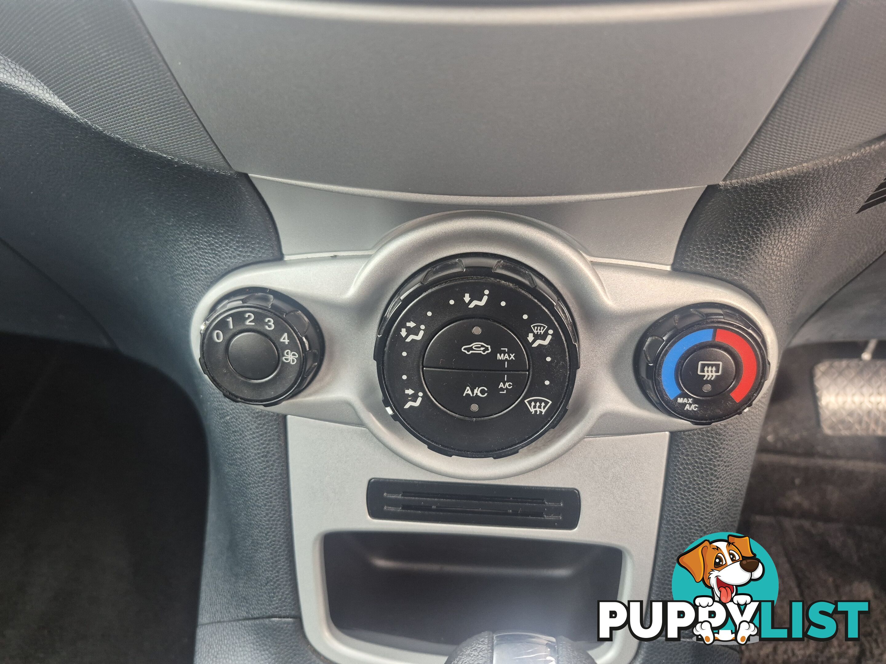 2010 Ford Festiva WT LX Sedan Automatic
