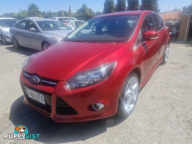 2012 Ford Focus LM TITANIUM Hatchback Automatic