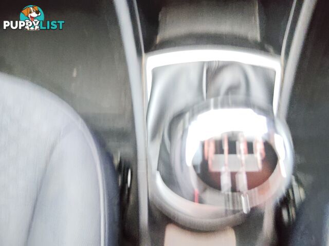 2013 Hyundai Accent ELITE Hatchback Manual