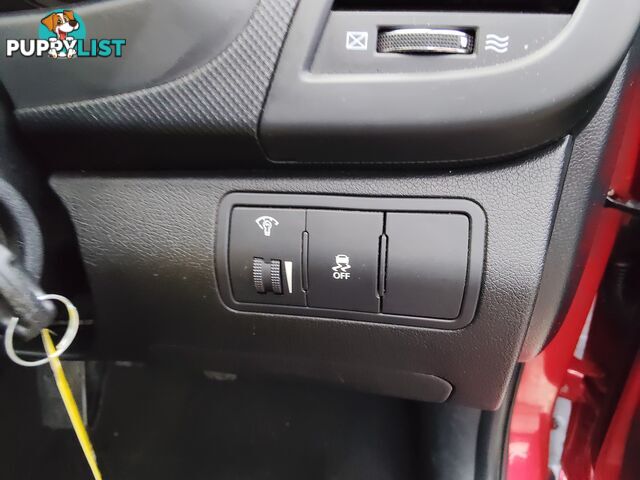 2013 Hyundai Accent ELITE Hatchback Manual