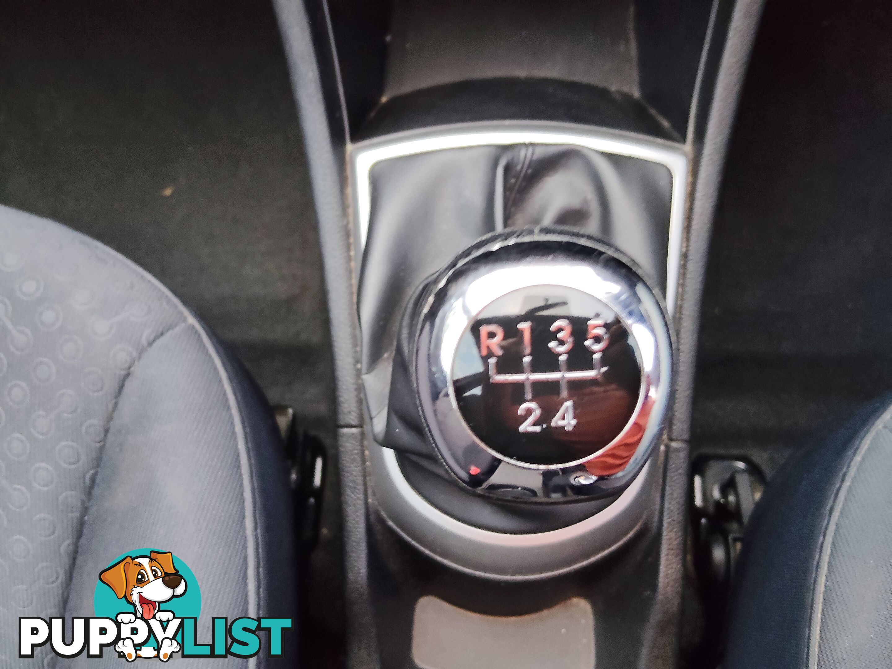 2013 Hyundai Accent ELITE Hatchback Manual