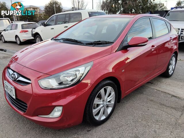 2013 Hyundai Accent ELITE Hatchback Manual