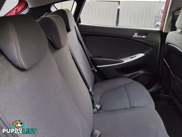 2013 Hyundai Accent ELITE Hatchback Manual