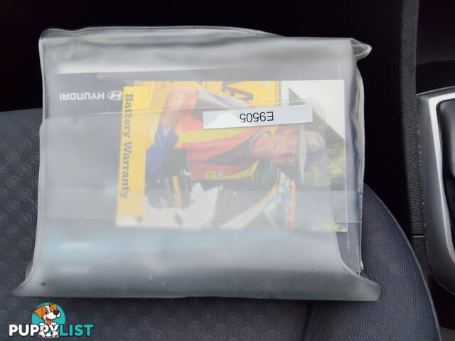 2013 Hyundai Accent ELITE Hatchback Manual