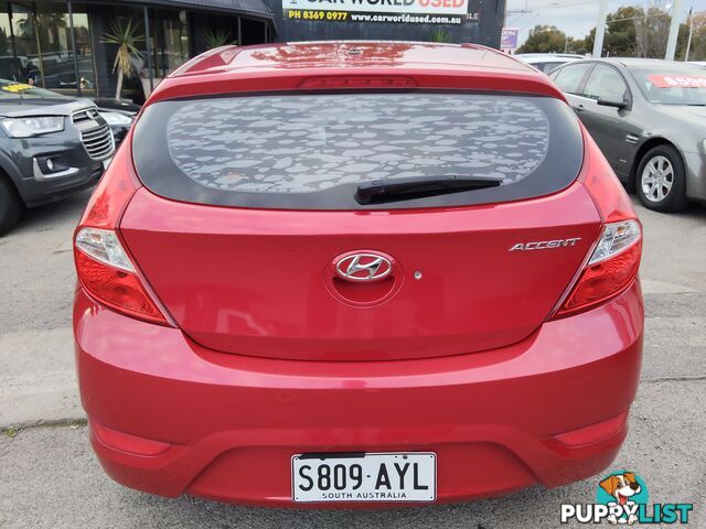 2013 Hyundai Accent ELITE Hatchback Manual