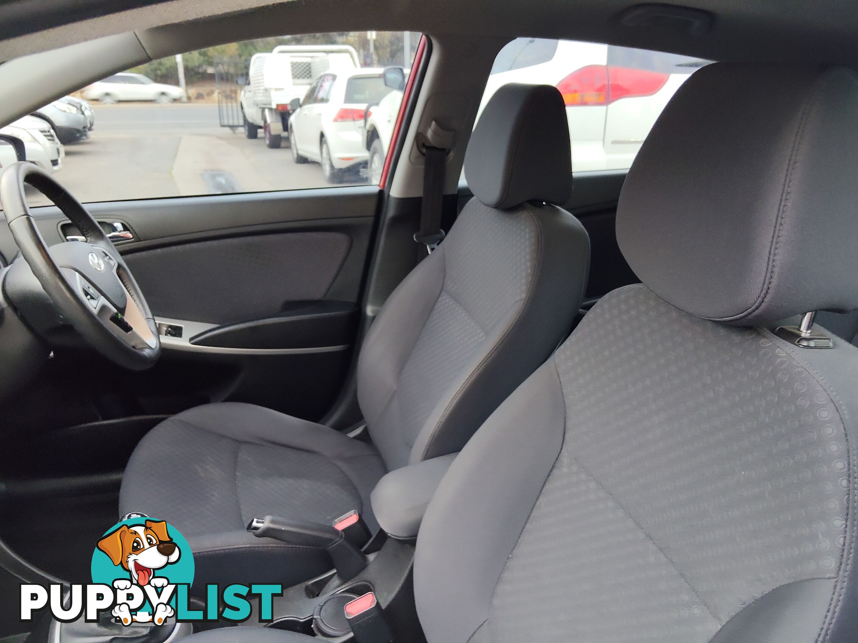 2013 Hyundai Accent ELITE Hatchback Manual