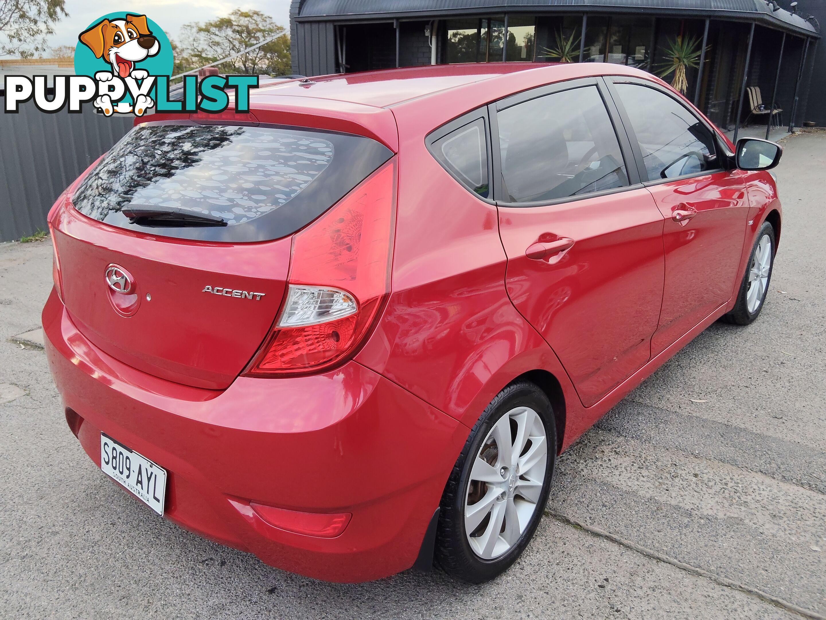 2013 Hyundai Accent ELITE Hatchback Manual