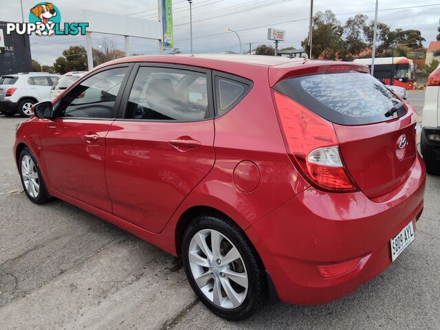 2013 Hyundai Accent ELITE Hatchback Manual