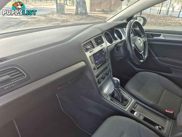 2014 Volkswagen Golf VII 90TSICOMFORTLINE Hatchback Automatic