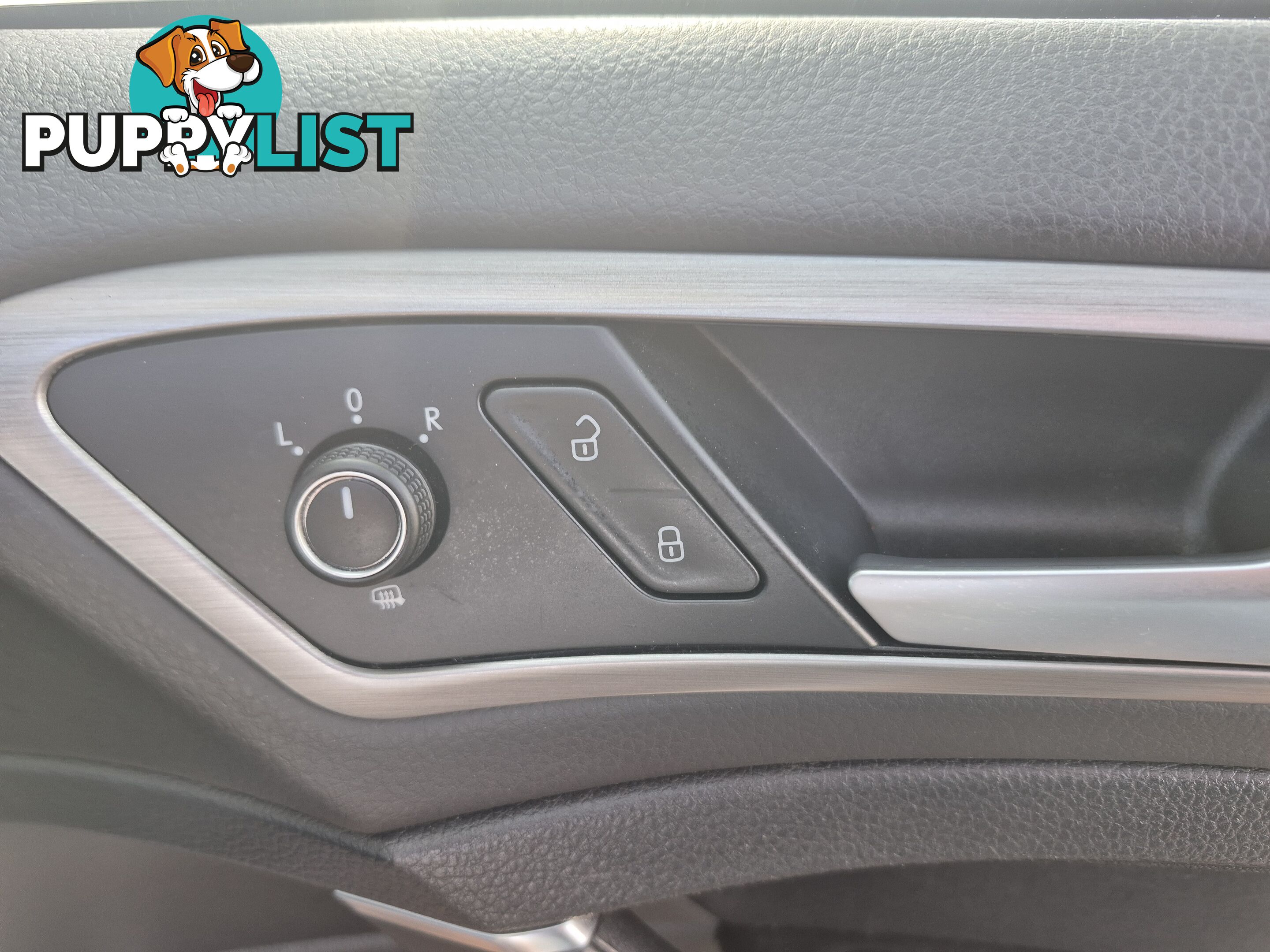 2014 Volkswagen Golf VII 90TSICOMFORTLINE Hatchback Automatic