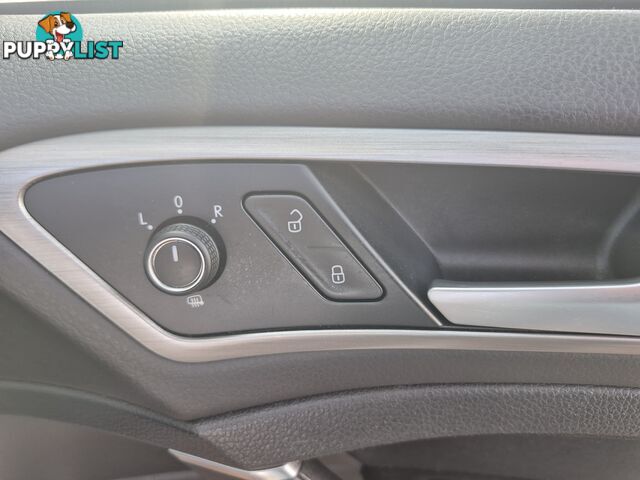 2014 Volkswagen Golf VII 90TSICOMFORTLINE Hatchback Automatic
