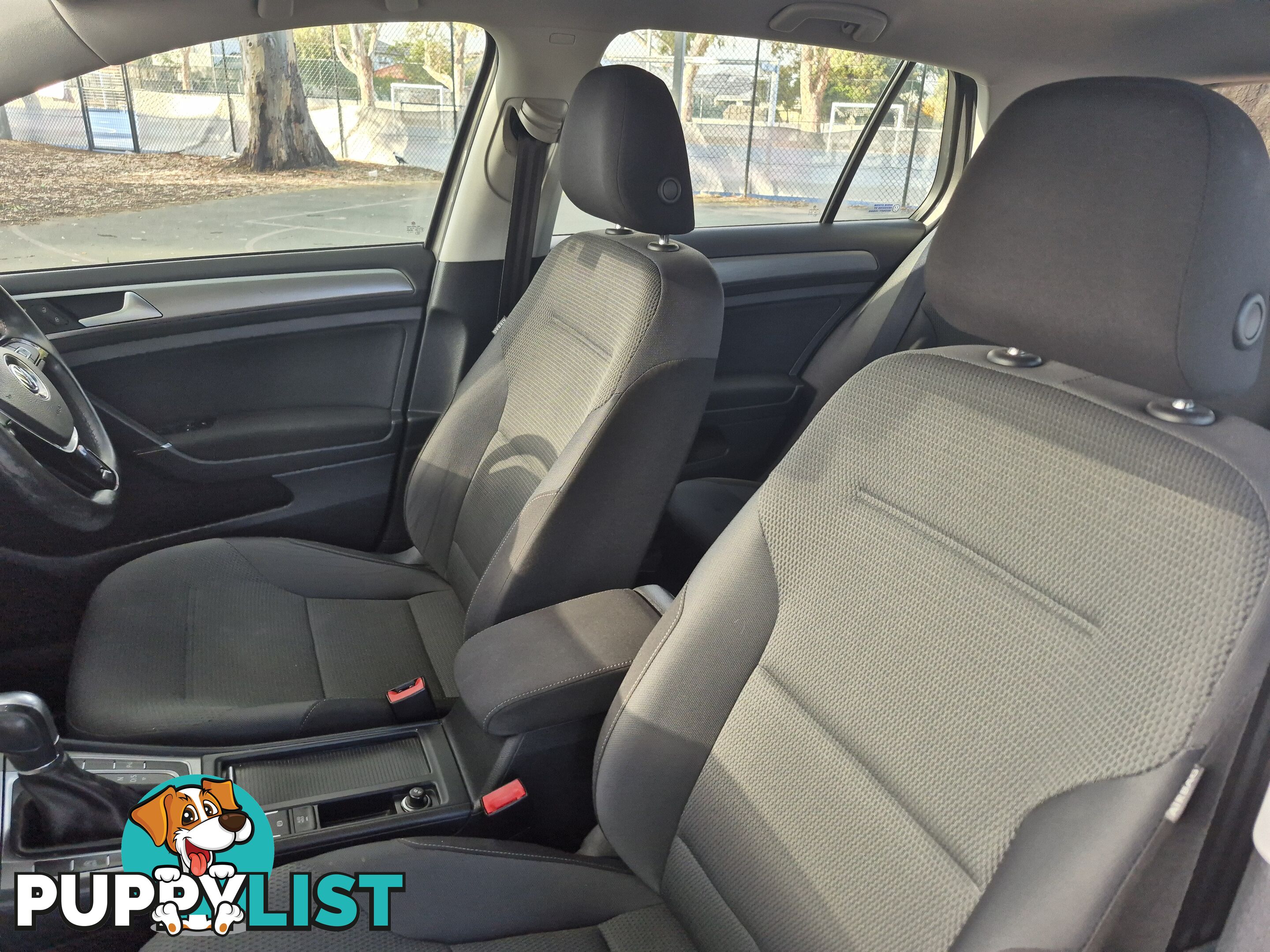 2014 Volkswagen Golf VII 90TSICOMFORTLINE Hatchback Automatic