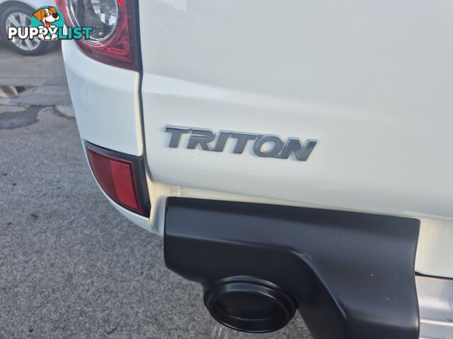 2012 Mitsubishi Triton GLX 4X4 Ute Manual