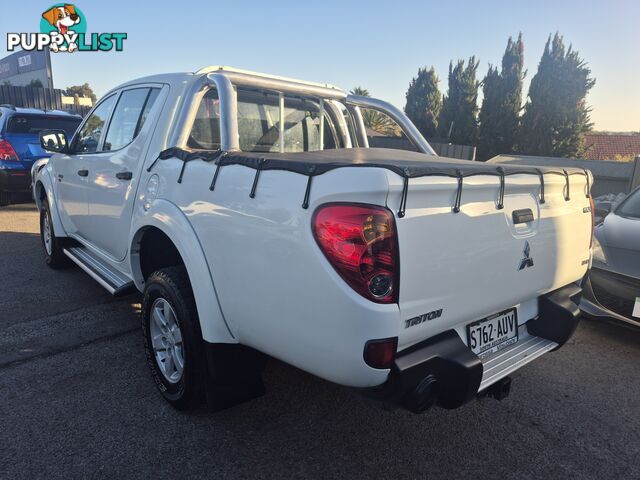 2012 Mitsubishi Triton GLX 4X4 Ute Manual