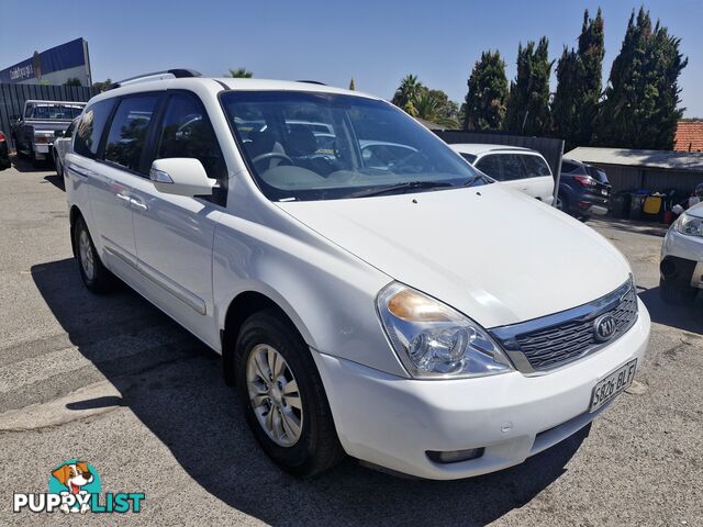 2014 Kia Carnival Si People Mover Automatic