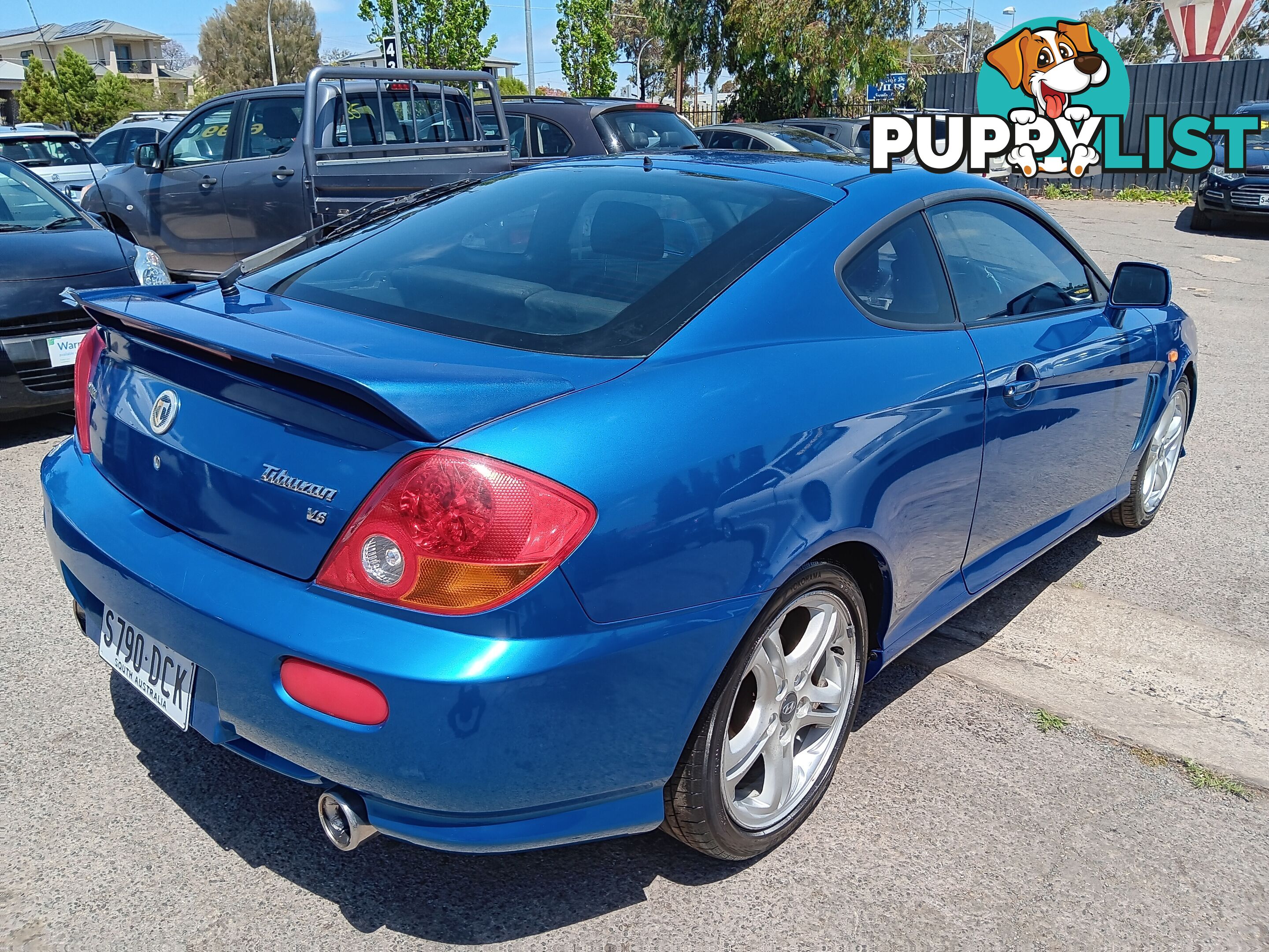 2004 Hyundai Tiburon V6 Coupe Manual