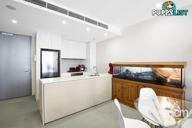 1004/70 Queens Road MELBOURNE VIC 3000