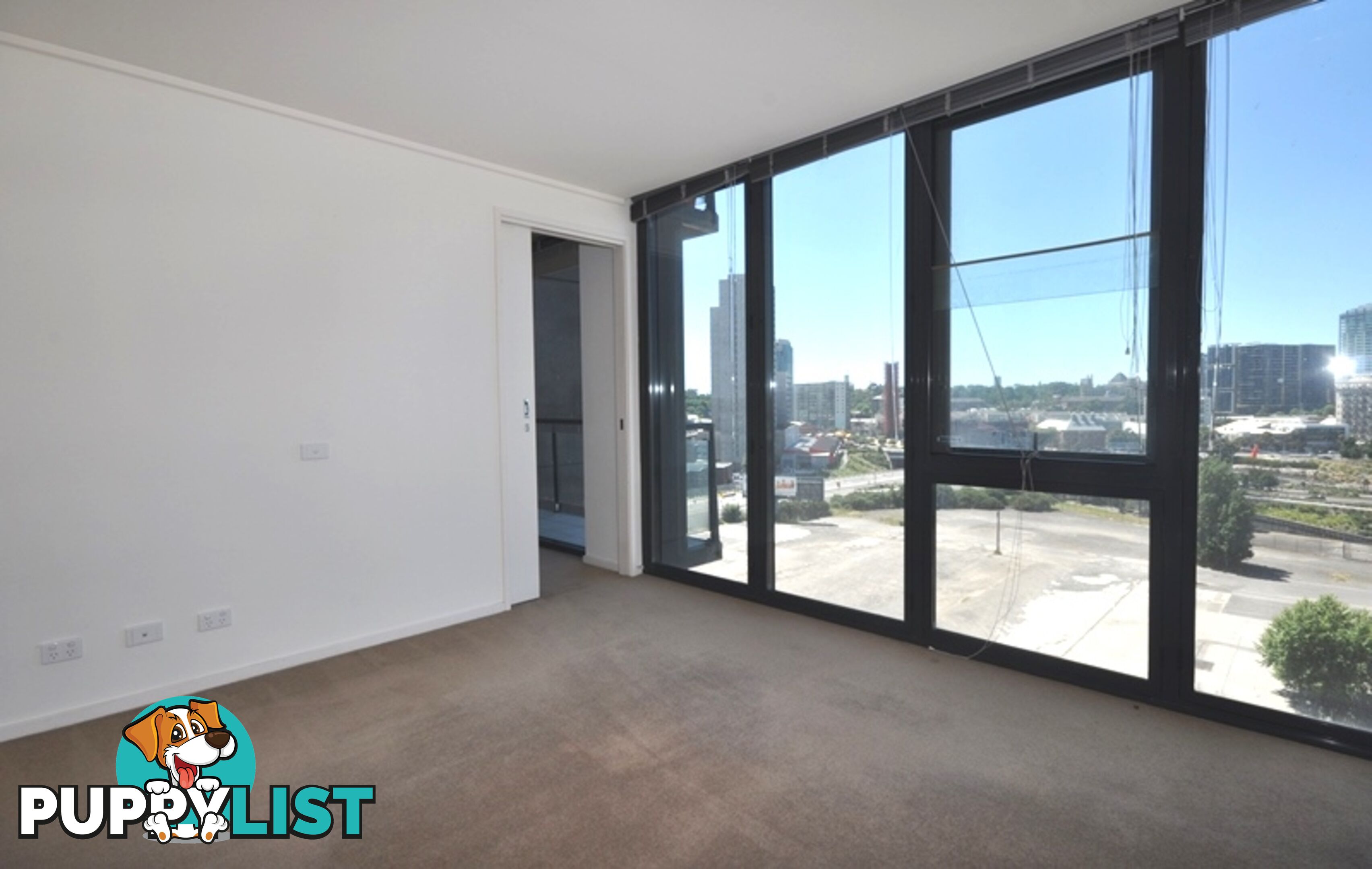 REF 02203/100 Kavanagh Street SOUTHBANK VIC 3006