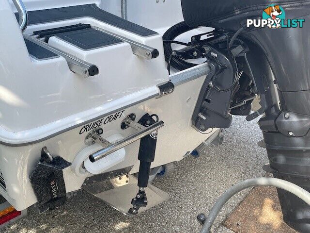 2022 Cruise Craft Fish 360S Centre Console